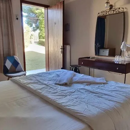 Hotel Avaton