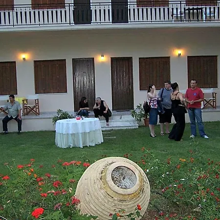 Avaton Hotel