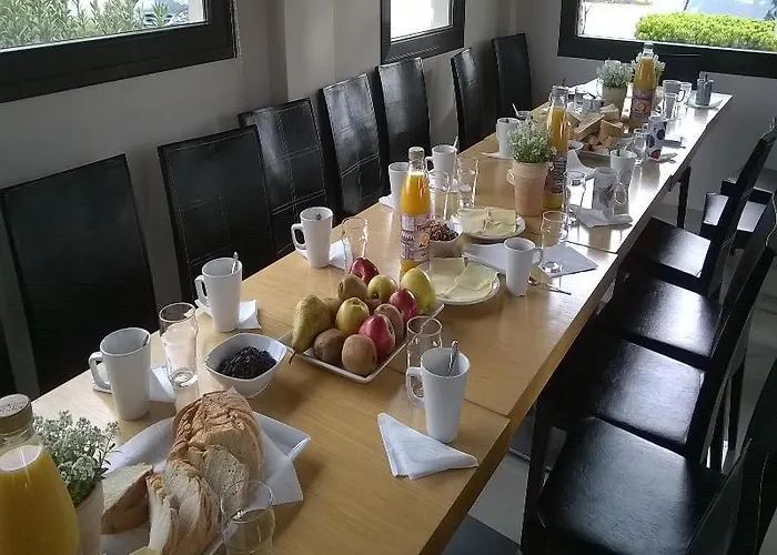 阿维顿酒店 * 利勾里昂